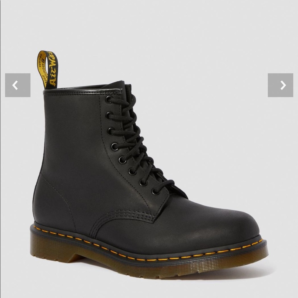 Dr. Martens 1460 greasy